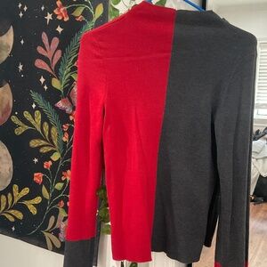 RED AND GRAY  COLOR BLOCK SWEATER NWT MEDIUM